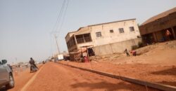 Terrain 300 m² au bord du goudron à vendre – Missabougou Terrain 300 m² au bord du goudron à vendre – Missabougou