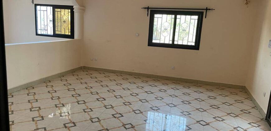 Villa duplex 6 chambres à vendre – Samaya Cité