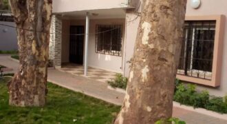 A louer Villa non meublée à Badalabougou EST: 3 chambres avec piscine