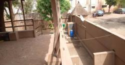 VILLA A VENDRE A L’HIPPODROME: TROIS CHAMBRES SALONS VILLA A VENDRE A L’HIPPODROME: TROIS CHAMBRES SALONS