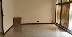 VILLA A VENDRE A SEBENIKORO VILLA A VENDRE A SEBENIKORO