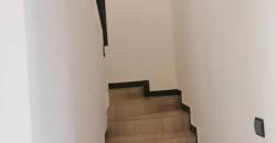 VILLA A VENDRE A SEBENIKORO VILLA A VENDRE A SEBENIKORO