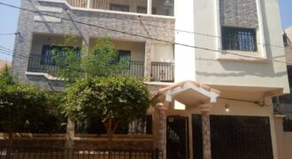 Immeuble de 4 appartements à vendre – Kalaban Coura