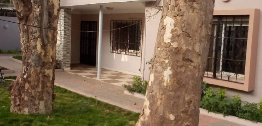 Villa 3 chambres avec piscine à louer – Badalabougou Est