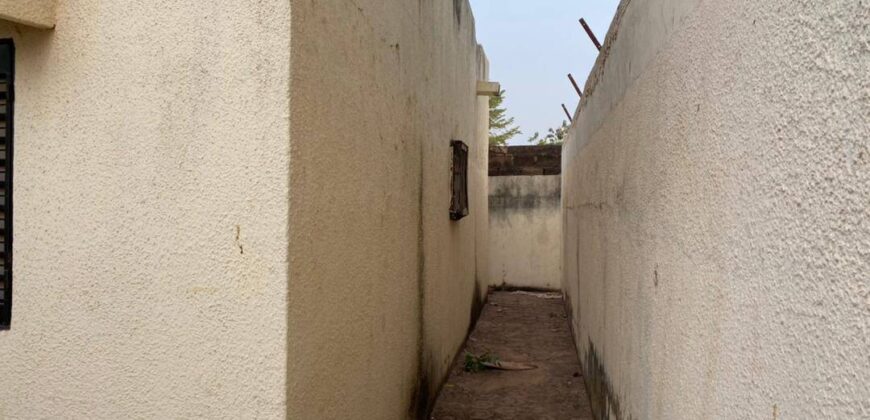 Villa à vendre – Baco Djicoroni ACI, près de Tiken Jah Fakoly