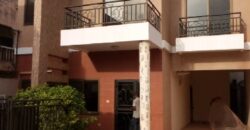 Villa duplex neuve 4 chambres avec piscine à louer – Sotuba ACI, Bamako Villa duplex neuve 4 chambres avec piscine à louer – Sotuba ACI, Bamako
