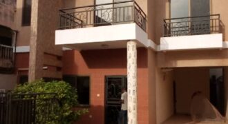 Villa duplex neuve 4 chambres avec piscine à louer – Sotuba ACI, Bamako