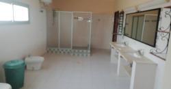 VILLA À VENDRE À BANAKABOUGOU BOLE VILLA À VENDRE À BANAKABOUGOU BOLE