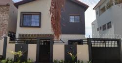 Magnifique Villa duplex non meublée à louer à Magnambougou rural Magnifique Villa duplex non meublée à louer à Magnambougou rural