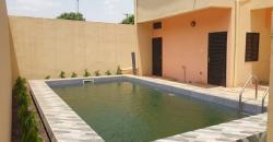 Villa duplex non meublée avec piscine à louer à Badalabougou Est Villa duplex non meublée avec piscine à louer à Badalabougou Est