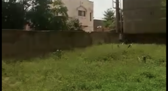 Terrain de 2.400 m² sur le goudron à vendre – Boulkassoumbougou, Bamako