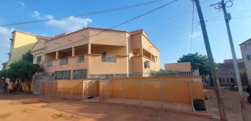 Villa duplex 6 chambres à vendre – Baco Djicoroni ACI, Bamako