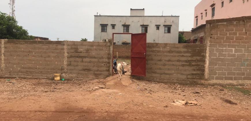 Terrain à vendre vers Les Halles de Bamako Cité Unicef