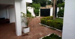 Villa meublée à louer à Badalabougou Villa meublée à louer à Badalabougou