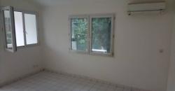 Villa Duplex luxueuse à louer à la Cité du Niger Villa Duplex luxueuse à louer à la Cité du Niger