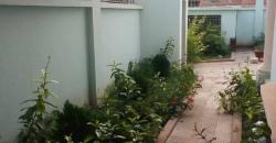 Villa Duplex à louer à la Cité du Niger avec piscine Villa Duplex à louer à la Cité du Niger avec piscine