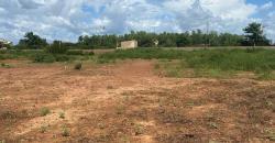 VENTE DE TERRAIN À KABALA EN FACE DE L’UNIVERSITÉ VENTE DE TERRAIN À KABALA EN FACE DE L’UNIVERSITÉ