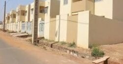Villas duplex en bordure du goudron à vendre – Samaya, Bamako Villas duplex en bordure du goudron à vendre – Samaya, Bamako