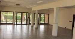 Villa avec piscine à louer à Badalabougou Est Villa avec piscine à louer à Badalabougou Est