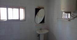 Villa duplex non meublée à louer à Badalabougou Est avec piscine Villa duplex non meublée à louer à Badalabougou Est avec piscine