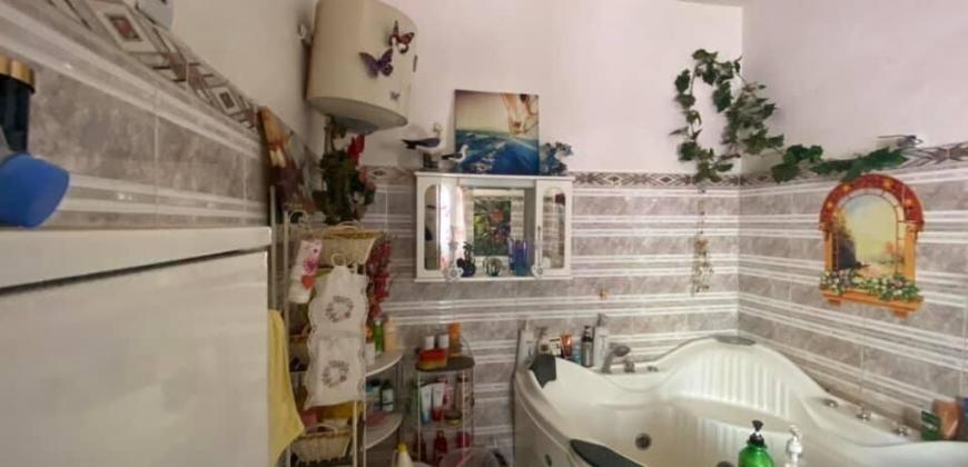 BELLE VILLA À VENDRE À BAMAKO BACODJICORONI ACI