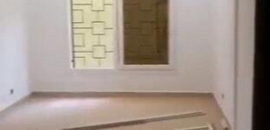 Villa duplex neuve 4 chambres avec piscine à louer – Sotuba, Bamako