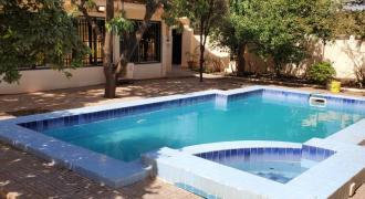 Villa duplex avec piscine à louer à Kalaban Coura