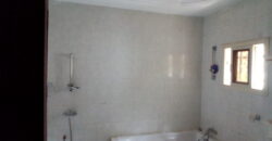 Maison en duplex à louer à la Cité du Niger Maison en duplex à louer à la Cité du Niger