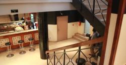 Immeuble commercial à vendre plein centre à Bolibana Immeuble commercial à vendre plein centre à Bolibana