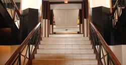 Immeuble commercial à vendre plein centre à Bolibana Immeuble commercial à vendre plein centre à Bolibana