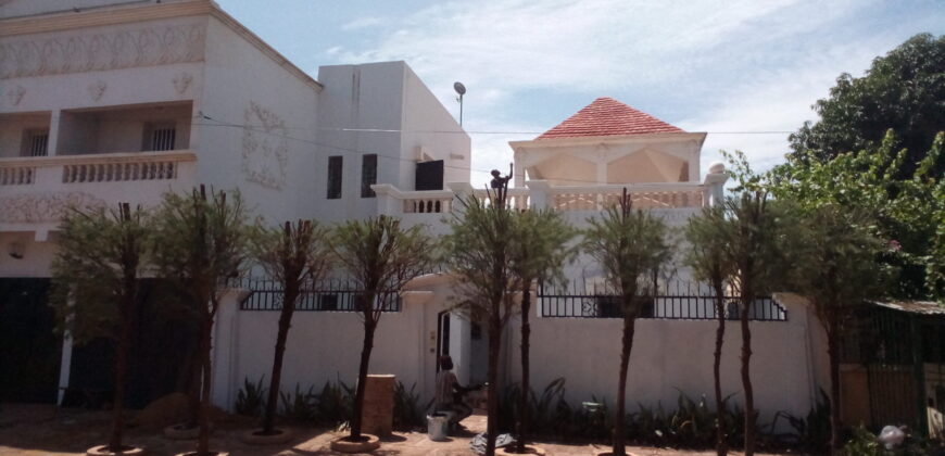 Villa basse 4 chambres à louer – Faso Kanu, Magnambougou, Bamako