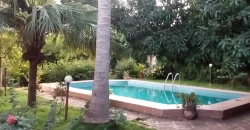 Villa semi meublée avec piscine à louer à Torokorobougou Villa semi meublée avec piscine à louer à Torokorobougou