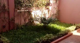 Villa duplex 4 chambres à louer – Missabougou SEMA, Bamako