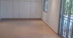 Villa en duplex avec piscine à louer à la Cité du Niger Villa en duplex avec piscine à louer à la Cité du Niger