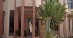 Villa avec piscine à louer à la Cité du Niger Villa avec piscine à louer à la Cité du Niger