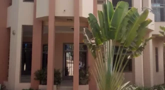 Villa duplex 4 chambres avec piscine à louer – Cité du Niger, Bamako