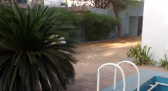 Villa de luxe 5 chambres avec piscine à louer – Badalabougou, Bamako