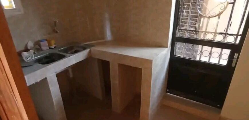 Villa 3 chambres avec 2 annexes à louer – 700 Logements, Bamako