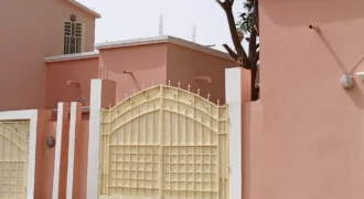 Villa 3 chambres avec 2 garages à vendre – SEMA 2, Sébénikoro