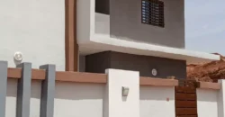 Villa 4 chambres sur 300 m² en titre foncier à vendre – Sirakoro Méguétana Villa 4 chambres sur 300 m² en titre foncier à vendre – Sirakoro Méguétana
