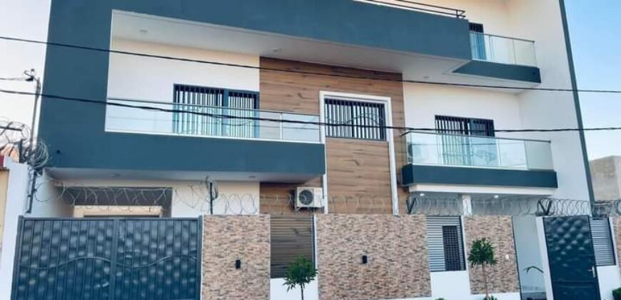 Villa duplex 4 chambres avec dressing à louer – Cité Tellem, Niamana