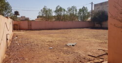 Vends Maison de 1000m2 à proximité du CAP de Kalaban Koro Kouloubléni Vends Maison de 1000m2 à proximité du CAP de Kalaban Koro Kouloubléni