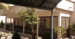 Villa avec piscine meublée à louer à Niaréla Villa avec piscine meublée à louer à Niaréla