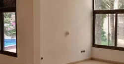 Villa avec piscine à louer à la Cité du Niger Villa avec piscine à louer à la Cité du Niger