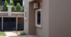 Maison en duplex à louer à l’ACI 2000 Maison en duplex à louer à l’ACI 2000