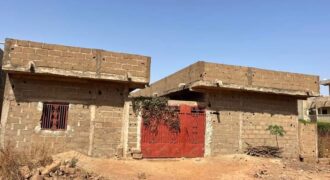 Maison en finition de 5 studios à vendre – Yirimadio, Bamako