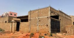Maison inachevée de 4 studios à vendre – Kabala, Bamako Maison inachevée de 4 studios à vendre – Kabala, Bamako