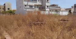 Parcelle d’angle de 300 m² en titre foncier à vendre – Bolé SEMA 2 Parcelle d’angle de 300 m² en titre foncier à vendre – Bolé SEMA 2