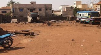 Terrain de 1.500 m² en titre foncier à vendre – Bolé SEMA, Faladié