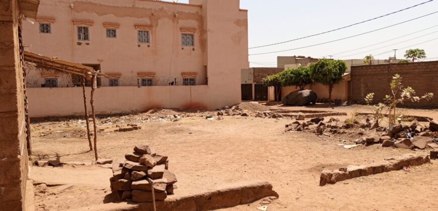 Terrain d&rsquo;angle de 400 m² à vendre – Cité SEMA, Yirimadio, Bamako